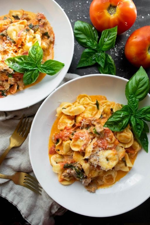 Herbed Tortellini with Roasted Cherry Tomatoes