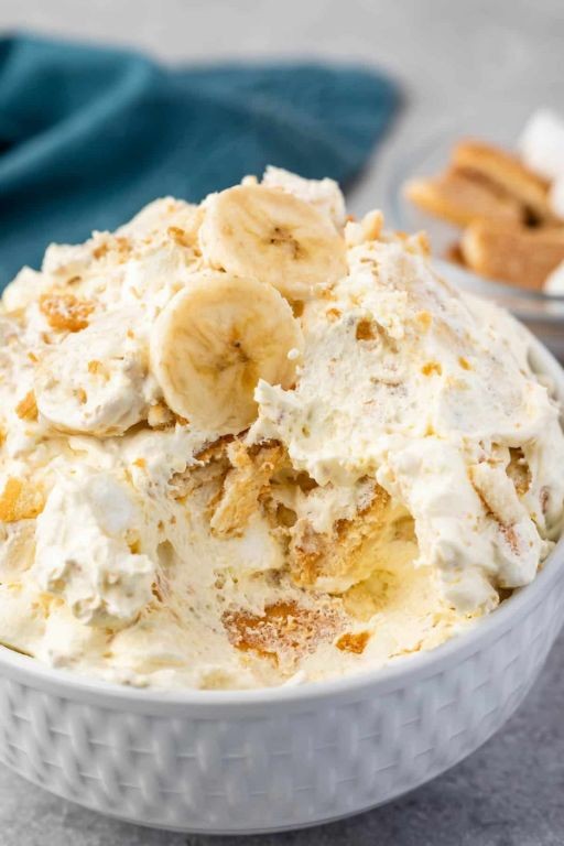 Homemade Banana Pudding with Marshmallow Fluff