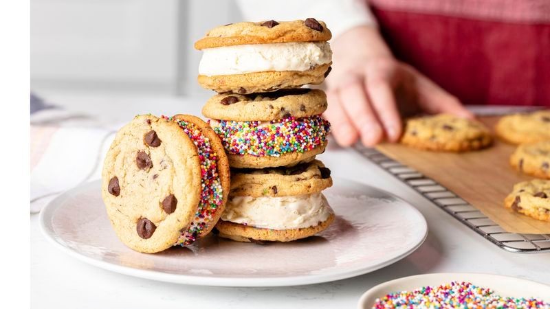 Homemade Ice Cream Sandwiches with Cookies