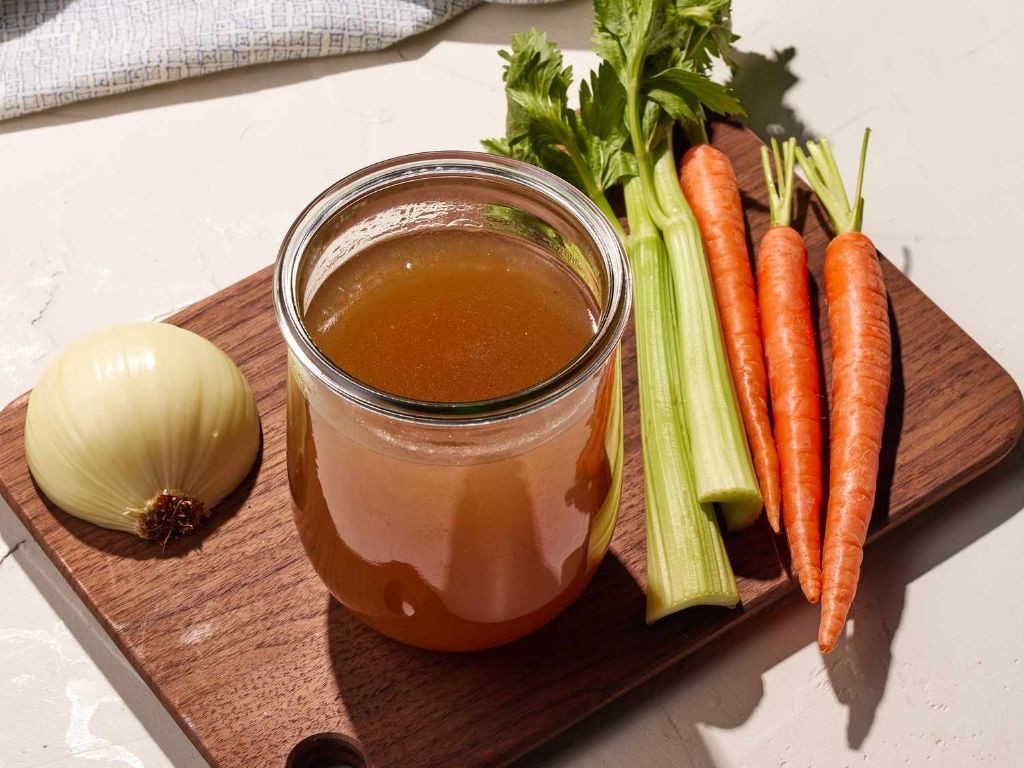 Homemade Vegetable Broth with Celery and Carrots