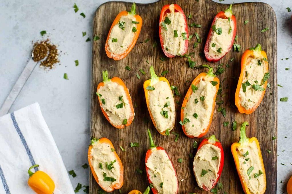 Hummus-Stuffed Bell Peppers