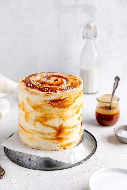 Indulgent Whipped Vanilla Caramel Frosting