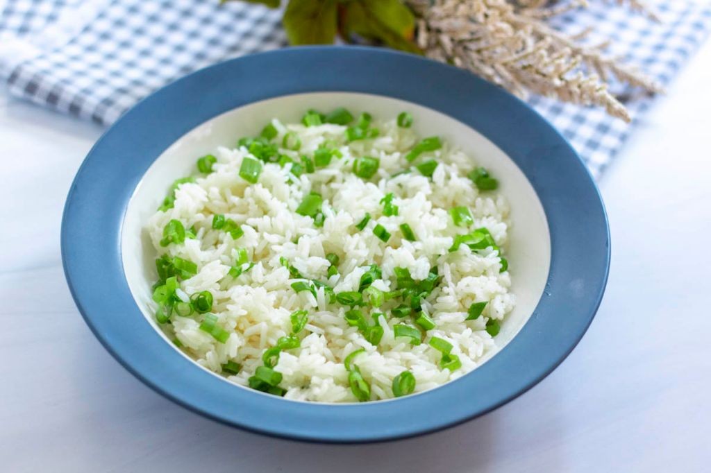 Jasmine Steamed Rice with Scallions