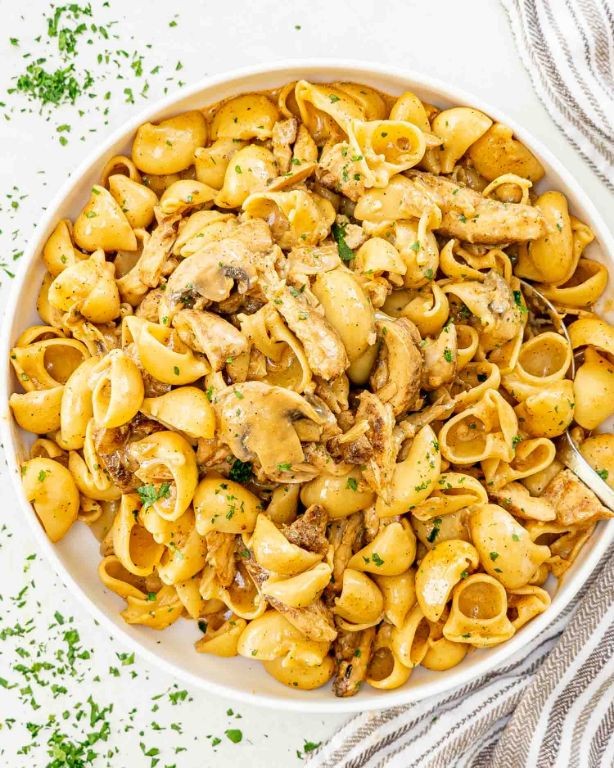 Jerk Chicken Pasta with Creamy Jerk Sauce