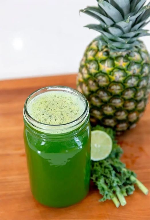 Kale and Pineapple Low-Glycemic Juice