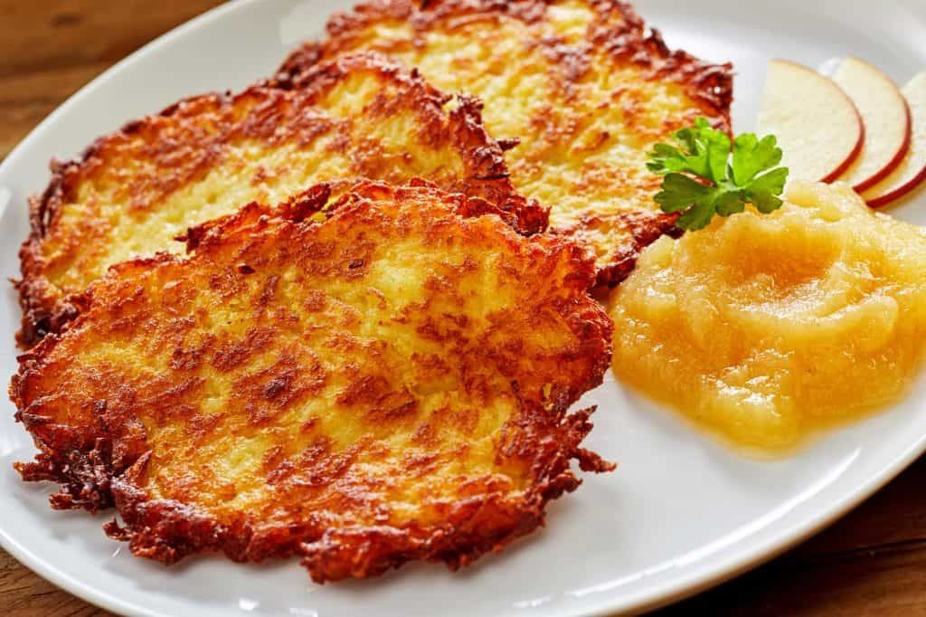 Kartoffelpuffer (German potato pancakes)