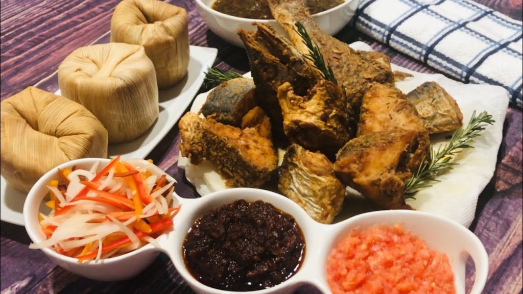 Kenkey with Fried Fish and Pepper Sauce