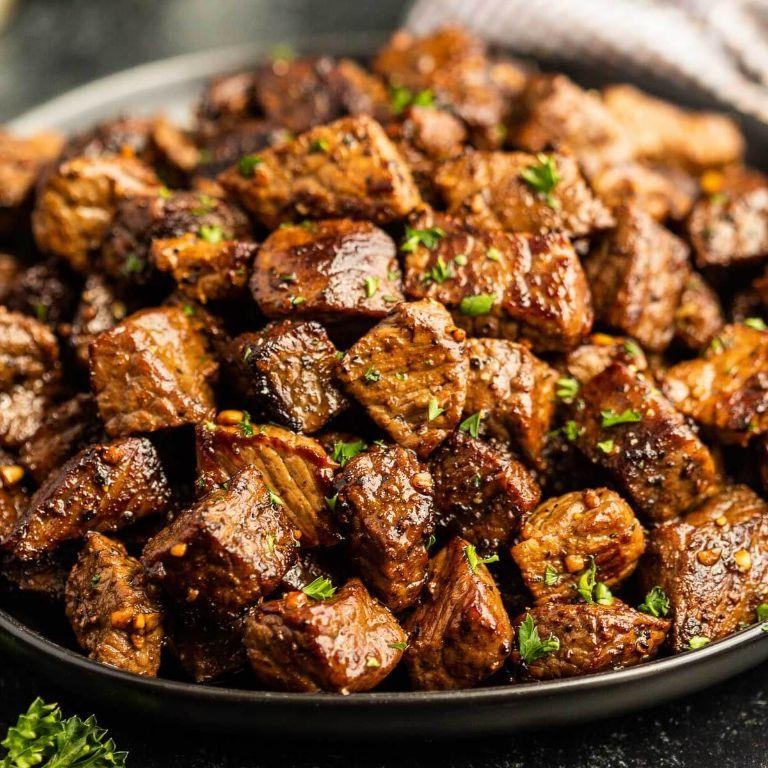 Keto Blackstone Garlic Butter Steak