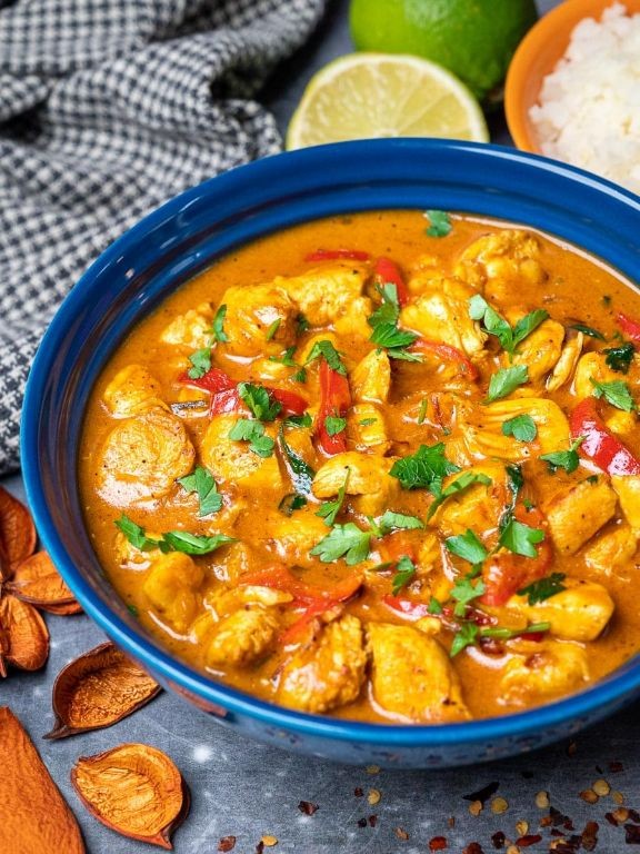 Keto Canned Chicken Coconut Curry
