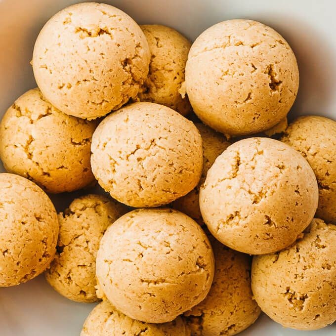 Keto Peanut Butter Fat Bombs