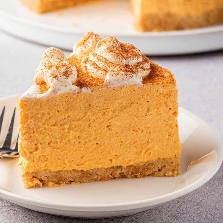 Keto Pumpkin Cheesecake