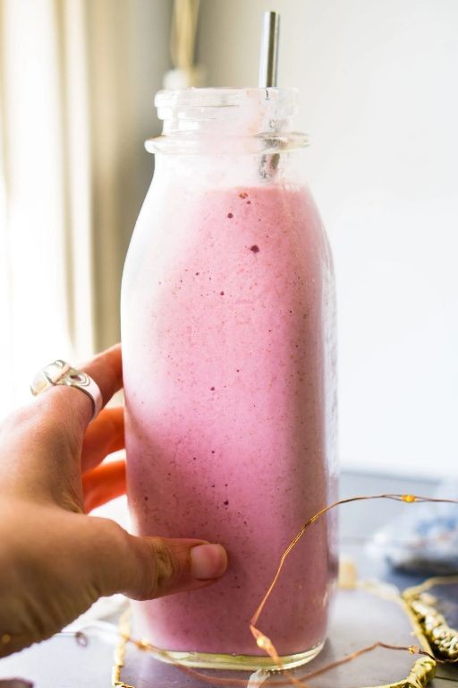 Keto Rhubarb and Strawberry Smoothie