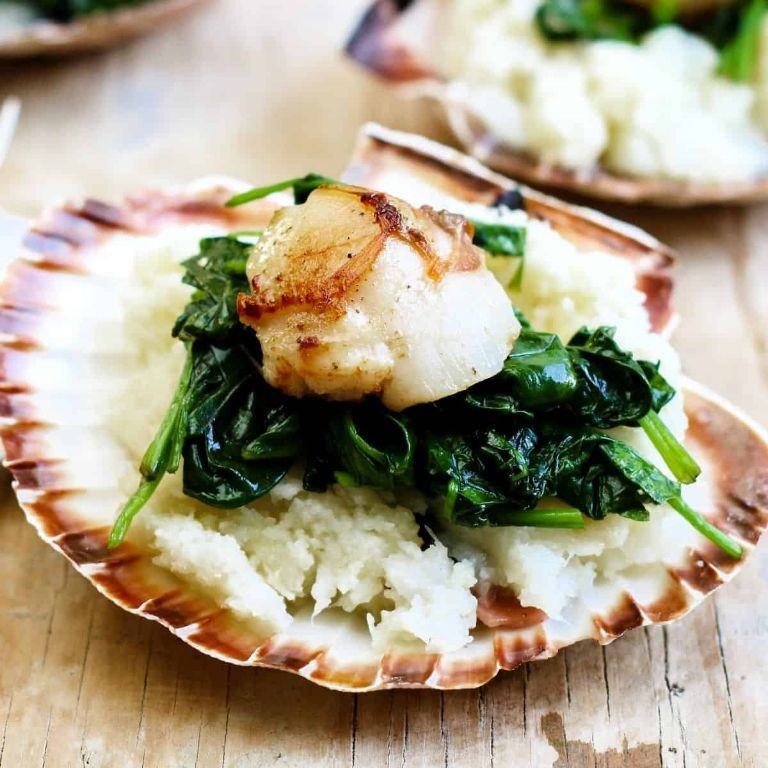 Keto Scallops with Cauliflower Mash