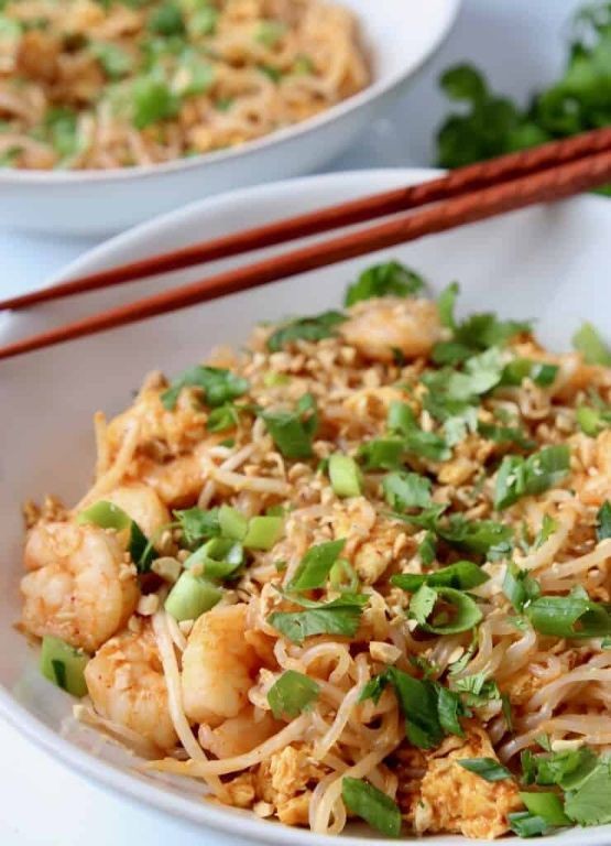 Keto Tofu Pad Thai with Shirataki Noodles