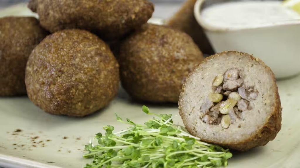Kibbeh with Ground Lamb and Bulgur