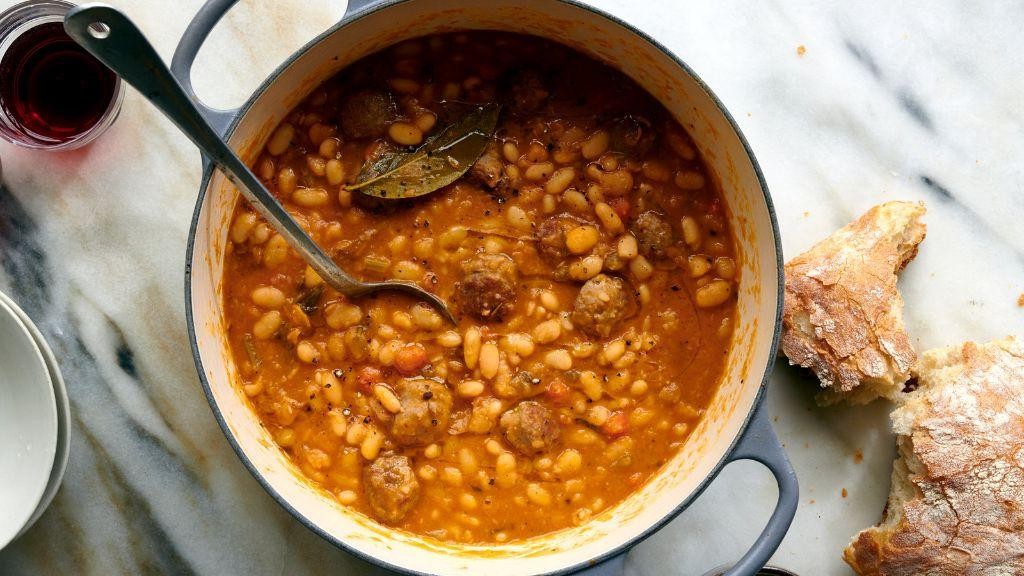 Lean Sausage and White Bean Stew