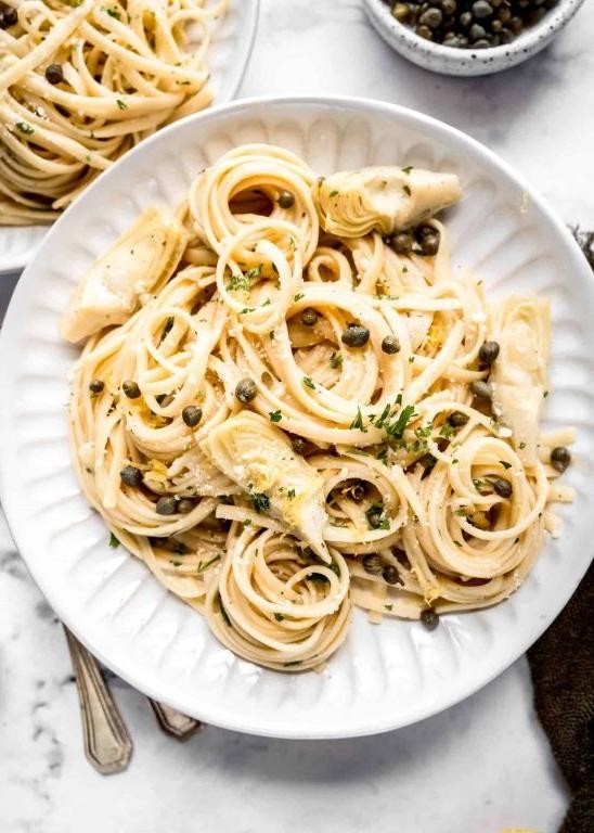 Lemon Artichoke Pasta in White Wine Sauce