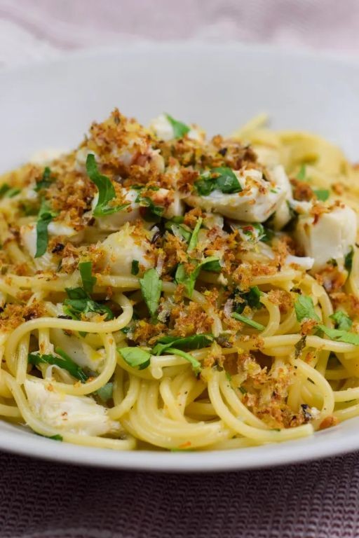 Lemon Garlic Shrimp and Crab Scampi