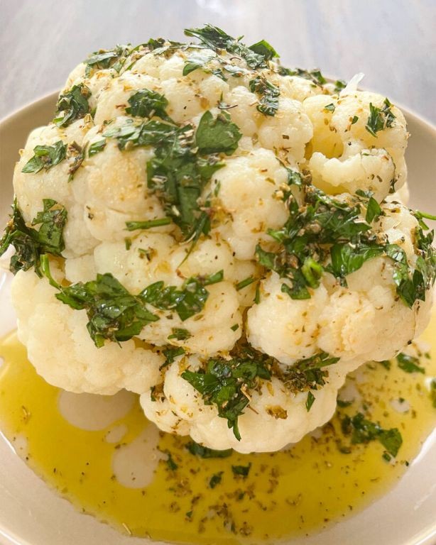 Lemon Pepper Steamed Cauliflower