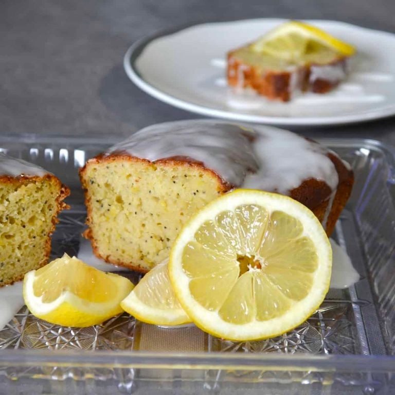 Lemon Poppy Seed Weight Watcher Banana Bread