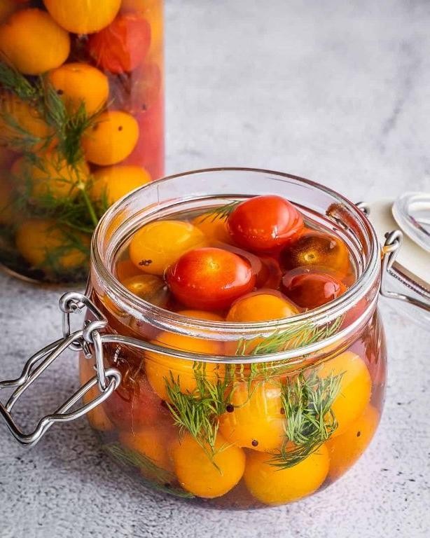 Lemon-Herb Pickled Tomatoes
