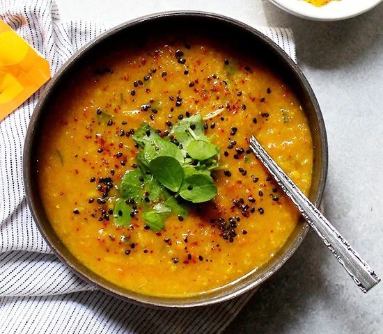 Lentil and Turmeric Superfood Soup