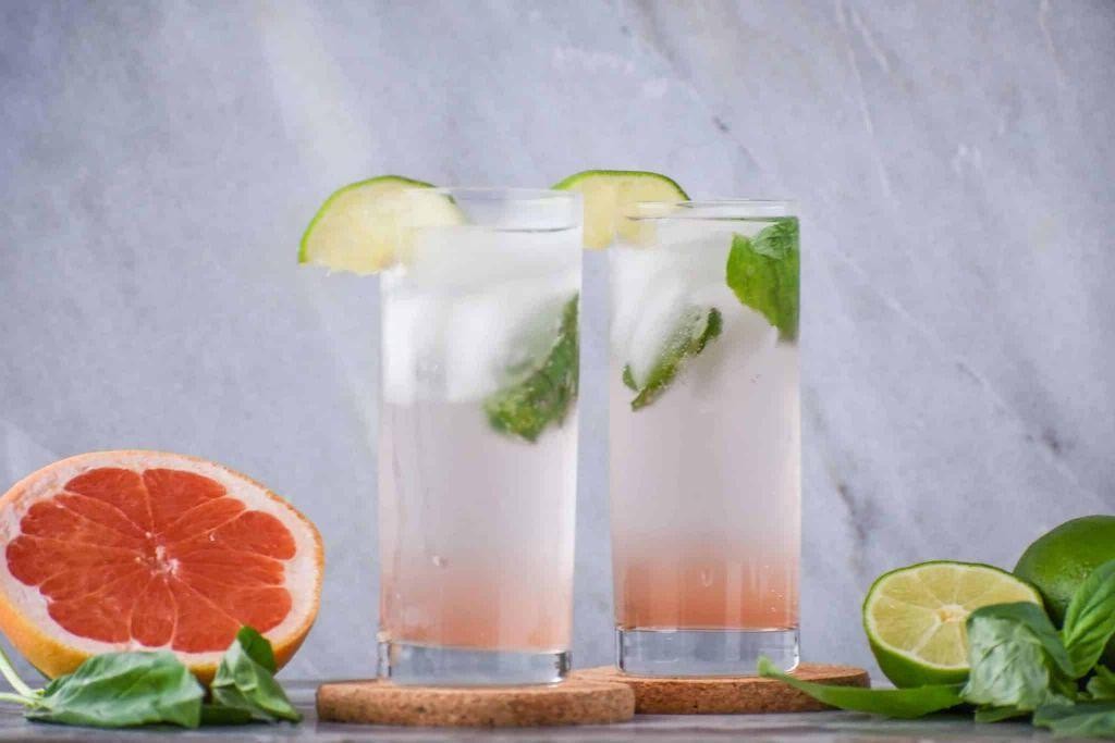Light Vodka Soda with Grapefruit Twist