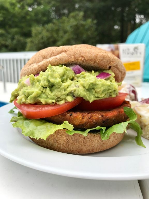 Loaded Guacamole Black Bean Veggie Burgers