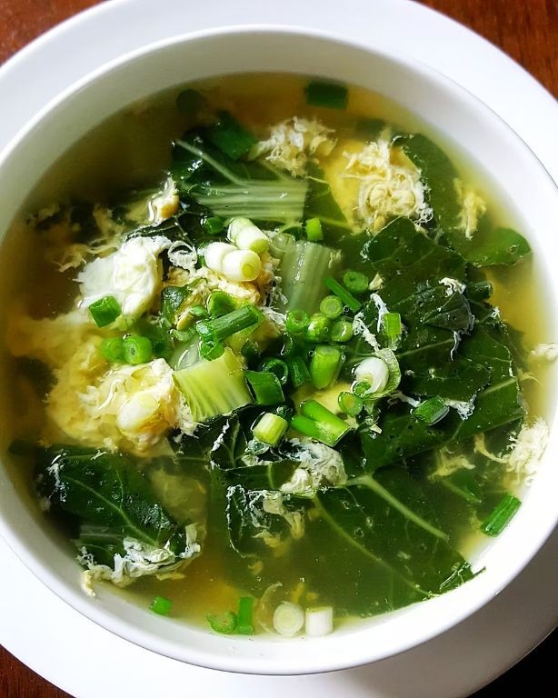Low-Calorie Egg Drop Soup with Bok Choy