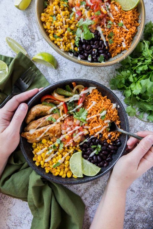Low-Carb Chicken Breast Fajita Bowls