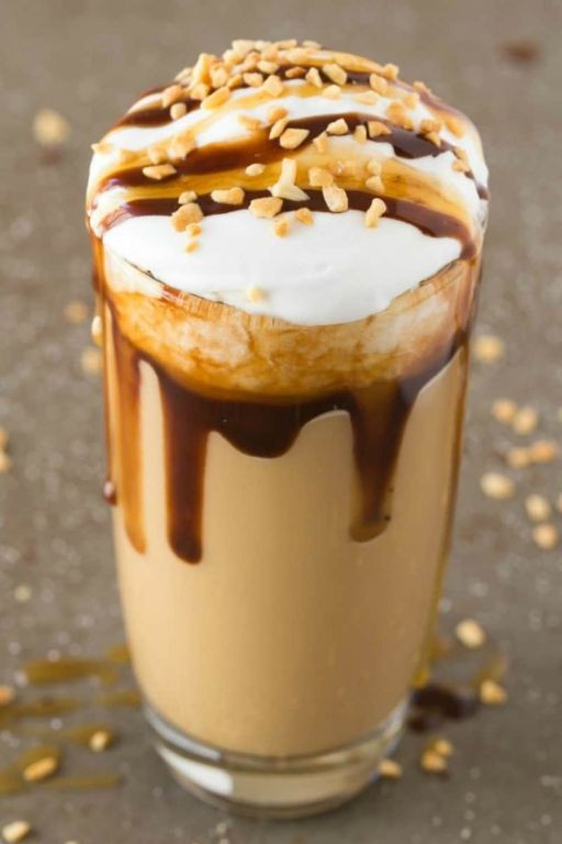 Low-Carb Peanut Butter Cup Smoothie