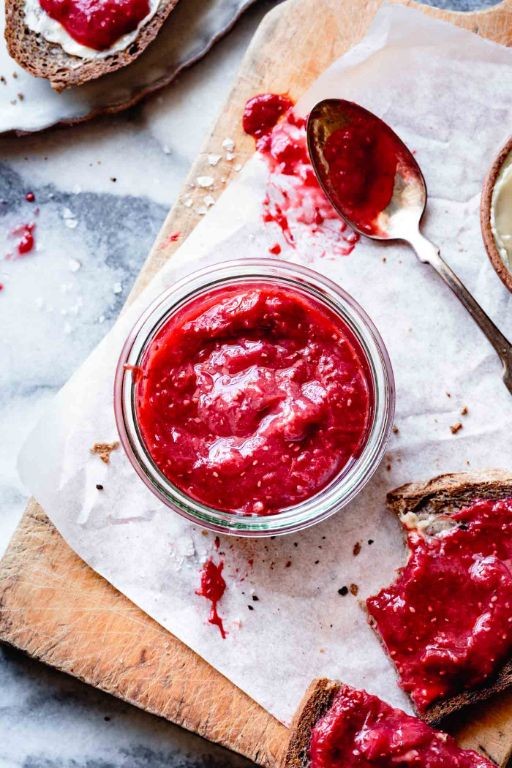 Low-Sugar Rhubarb Jam