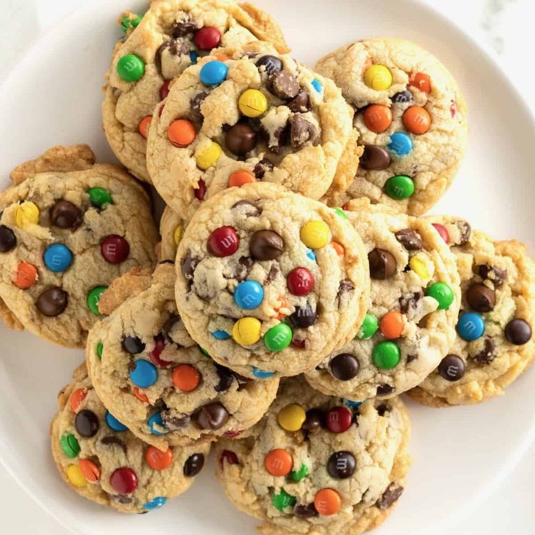 M&M Chocolate Chip Cookies