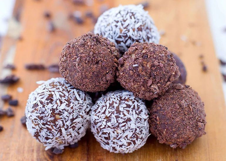 Maca Powder Energy Bites