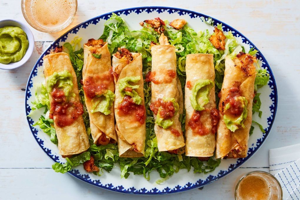 Machaca Flautas with Guacamole