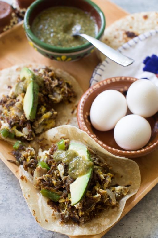 Machaca con Huevos Breakfast Tacos