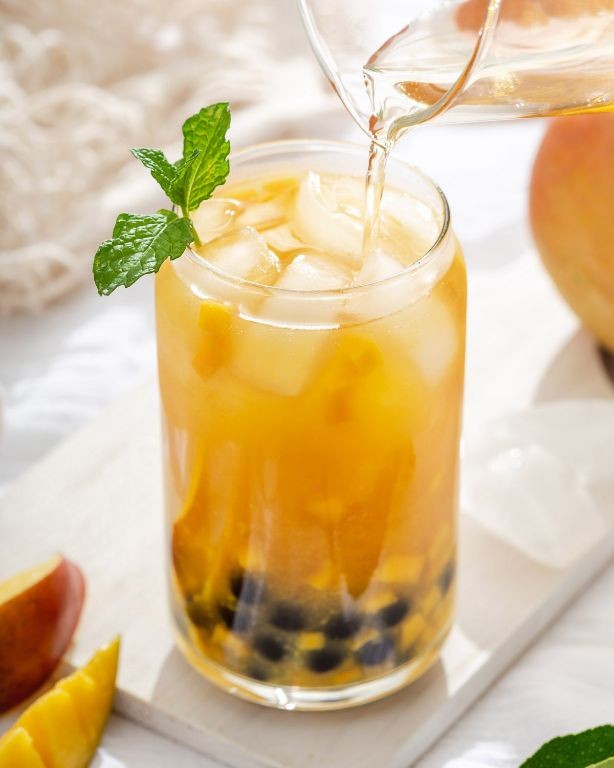 Mango Green Tea with Popping Boba