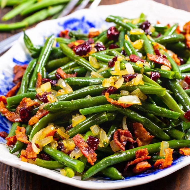 Maple Glazed Green Beans with Bacon