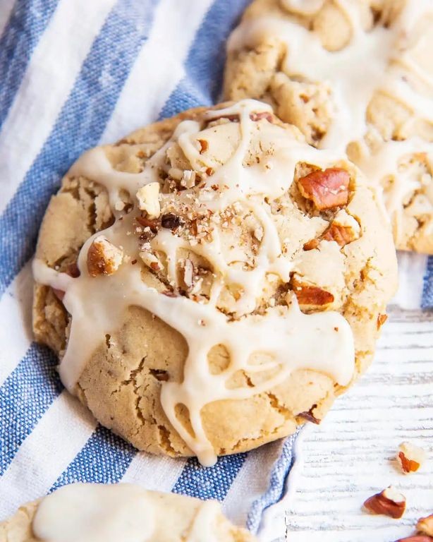 Maple Pecan Cookies