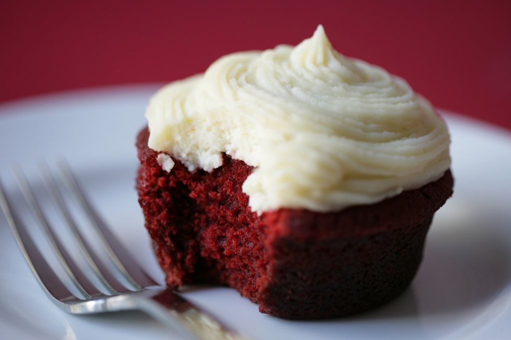 Mascarpone Frosting for Red Velvet Cake