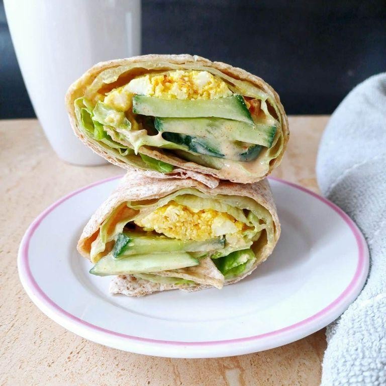 Mattar Paneer Wrap with Yogurt Sauce