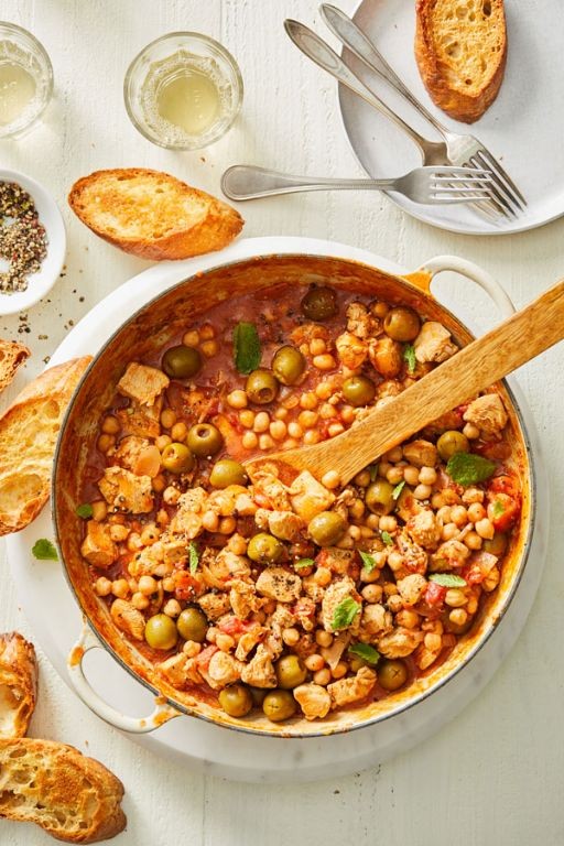 Mediterranean Chicken and Chickpea Stew