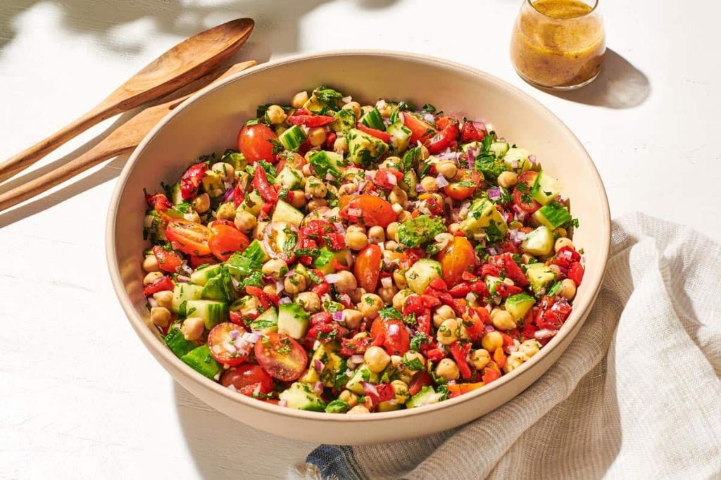 Mediterranean Chickpea Salad Bowl