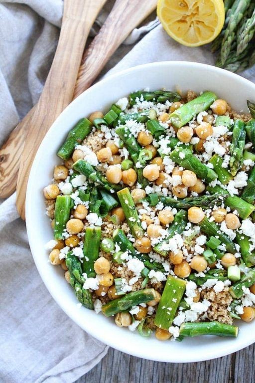 Mediterranean Cold Asparagus and Chickpea Salad