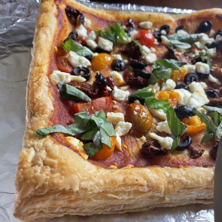Mediterranean Olive and Feta Pizza Puffs