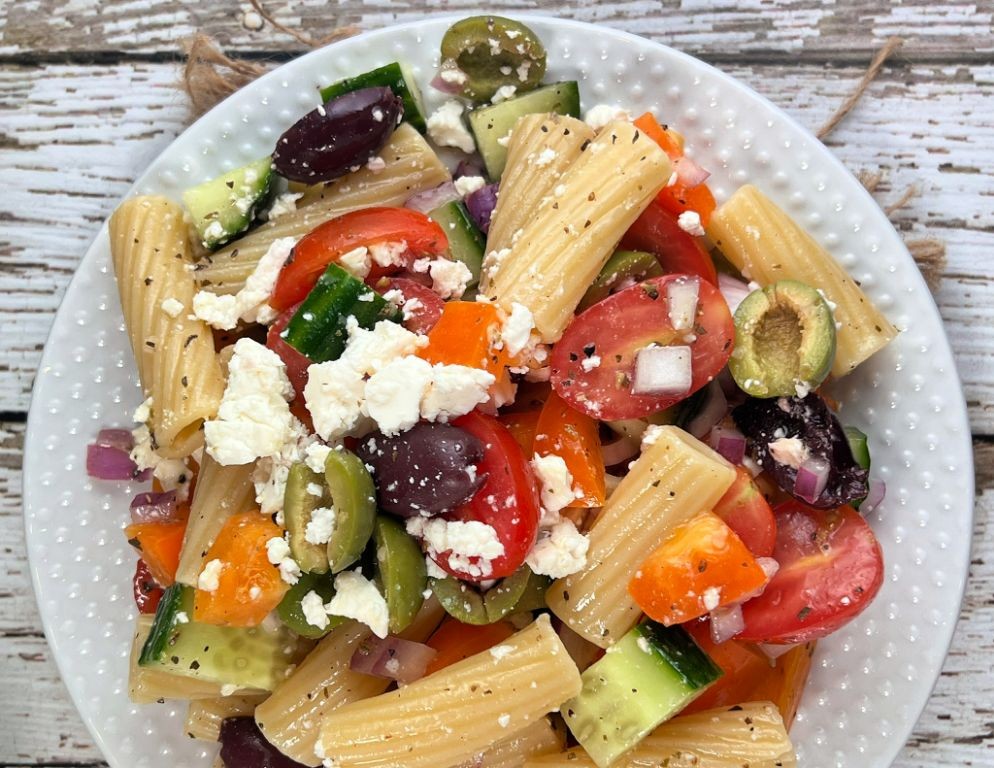 Mediterranean Pasta Zero with Olives and Feta
