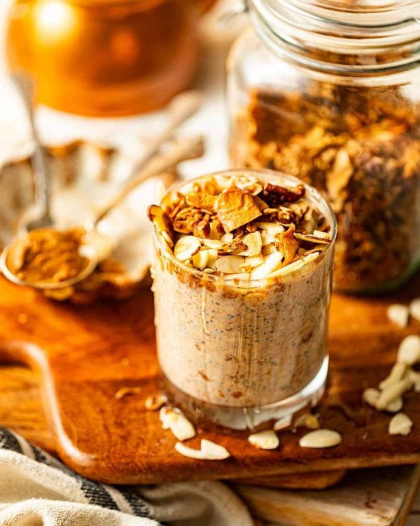 Metaboost Overnight Oats with Almond Butter