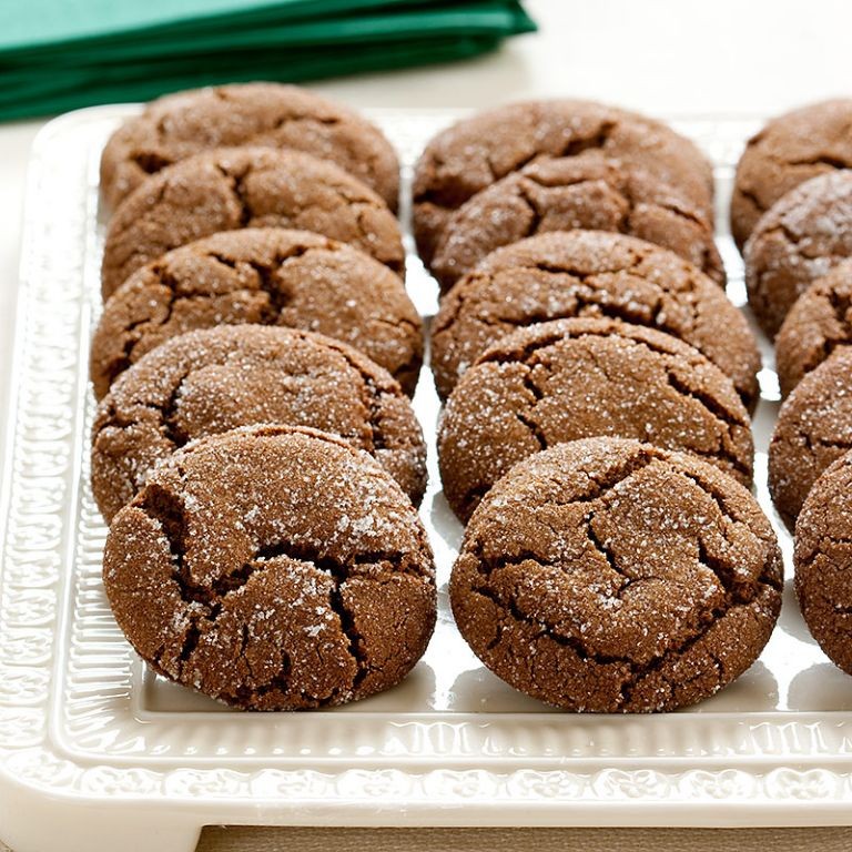 Meyers Dark Rum Molasses Cookies