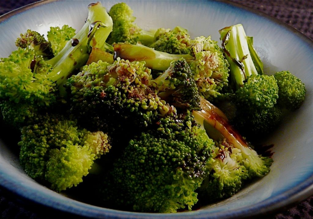 Microwave Broccoli with Balsamic Glaze