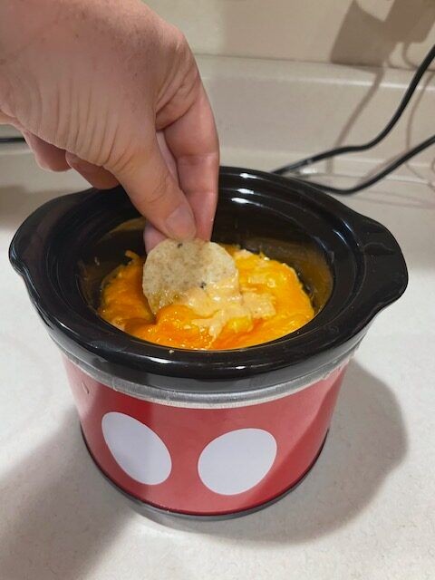 Mini Crock Pot Buffalo Chicken Dip